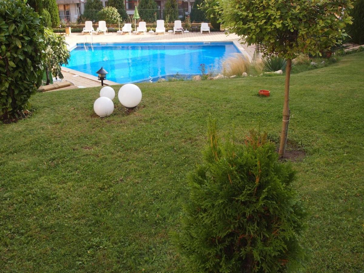 La Terrace Sea View Apartment Sveti Vlas Bagian luar foto
