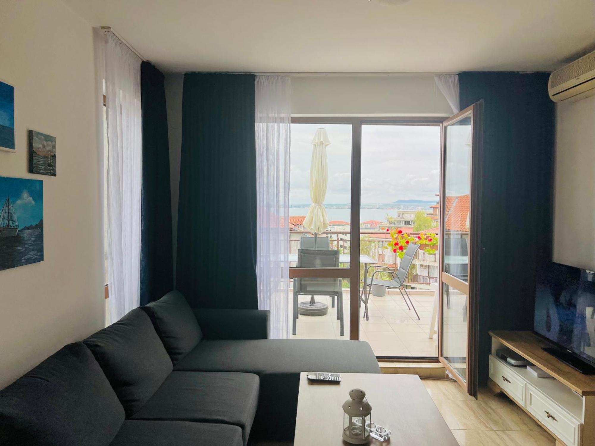 La Terrace Sea View Apartment Sveti Vlas Bagian luar foto