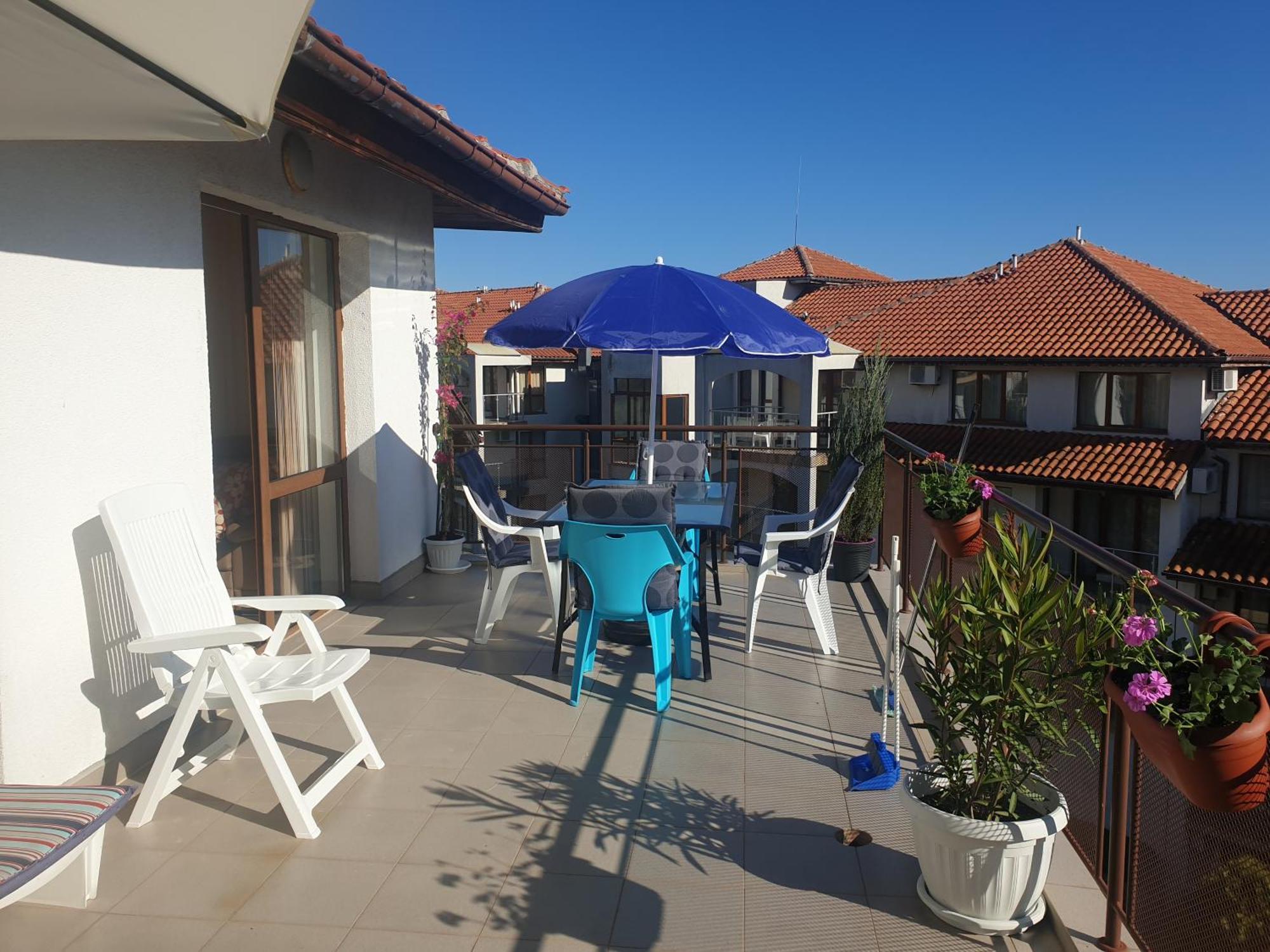 La Terrace Sea View Apartment Sveti Vlas Ruang foto