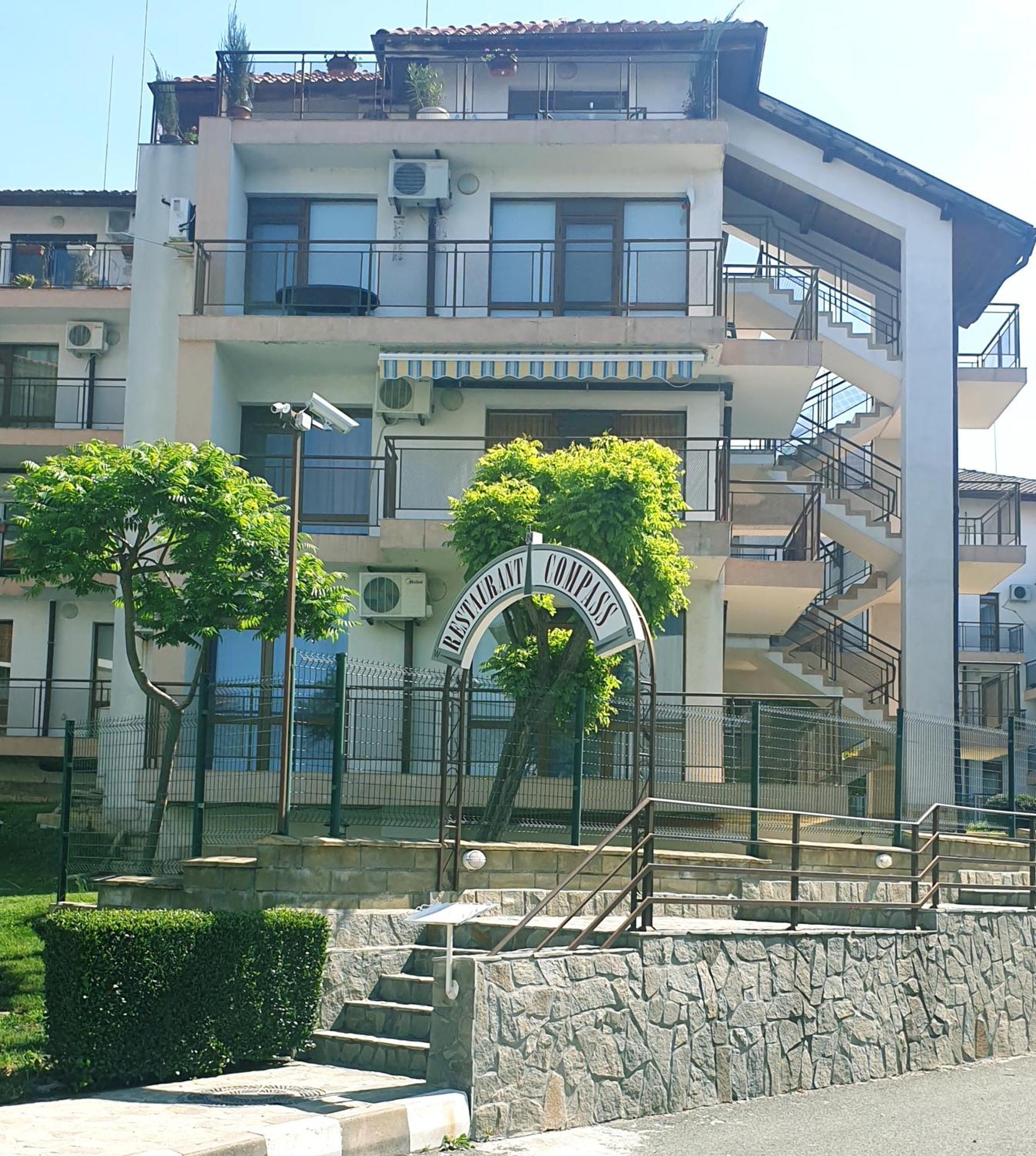La Terrace Sea View Apartment Sveti Vlas Ruang foto