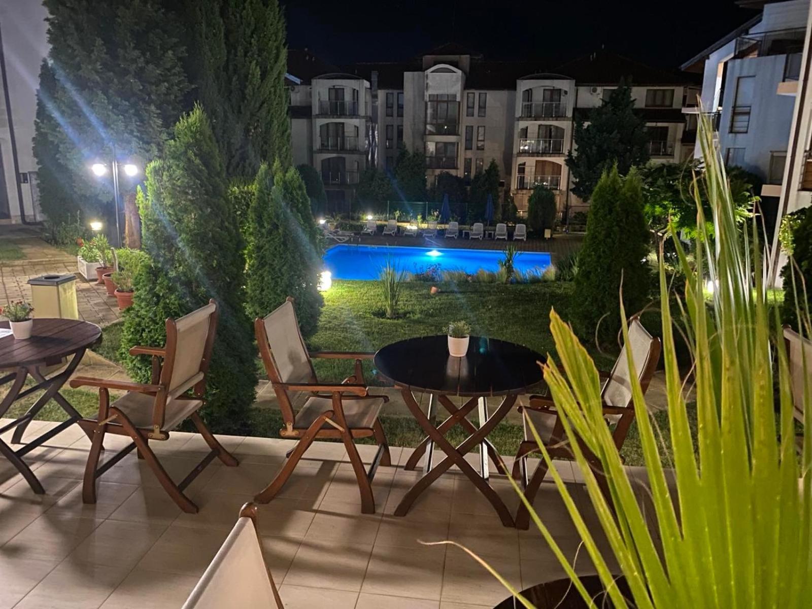 La Terrace Sea View Apartment Sveti Vlas Bagian luar foto